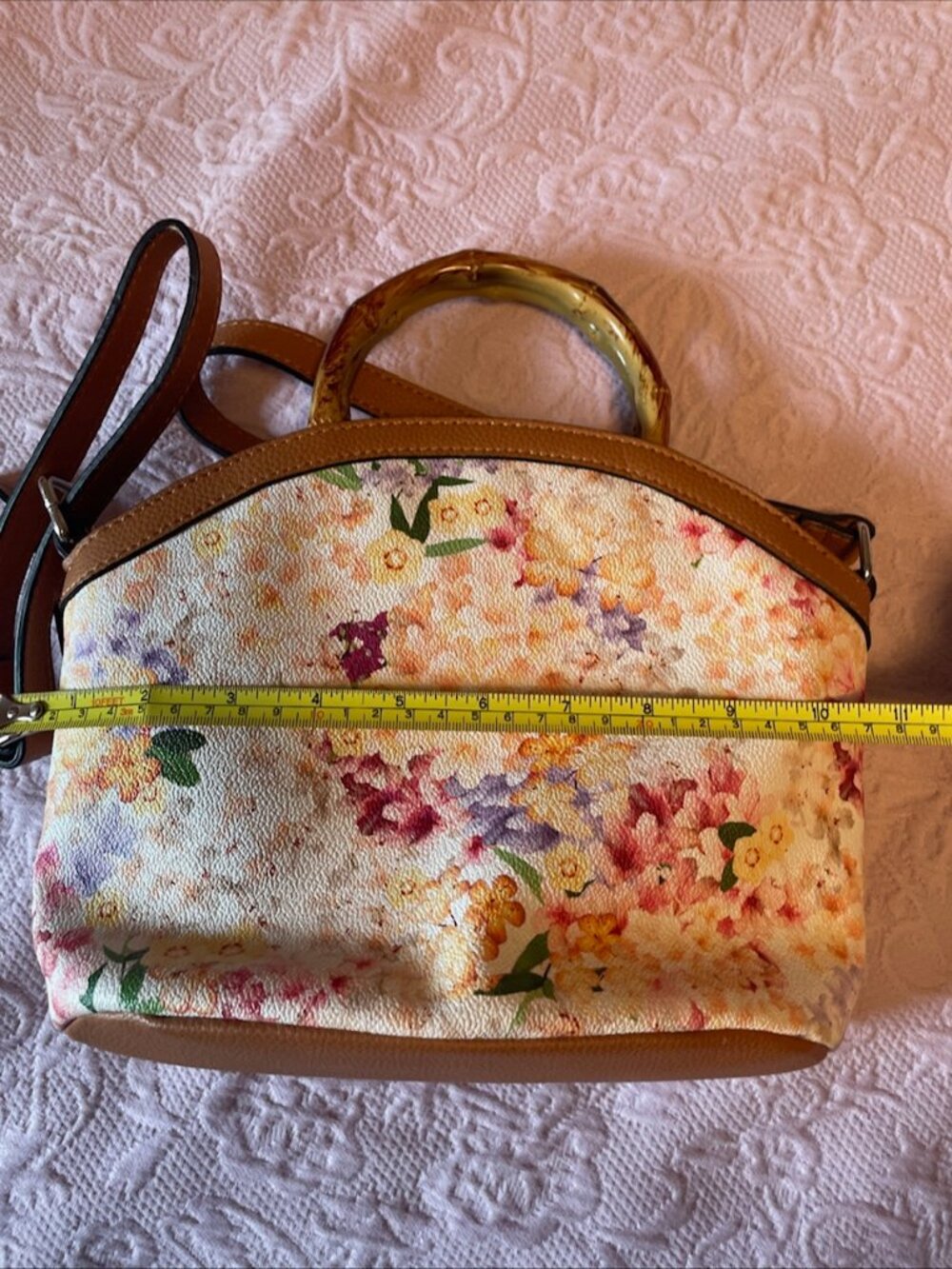 Dana Buchman Crossbody Handles Bag Floral and Tan Bamboo Handles - Picture 8 of 9